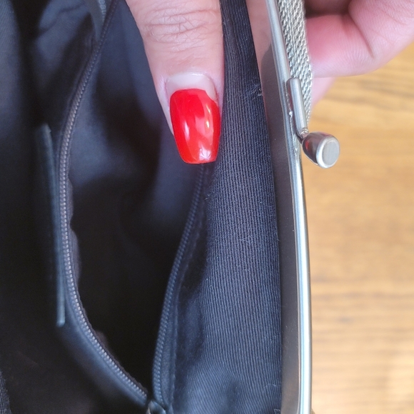 Kenneth Cole Genuine Black Leather Clutch Purse Handbag Wristlet - Picture 6 of 8